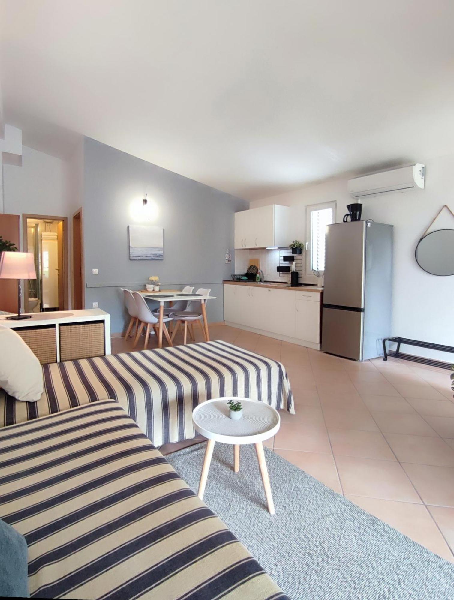 Apartments Divna Baška Voda Екстериор снимка