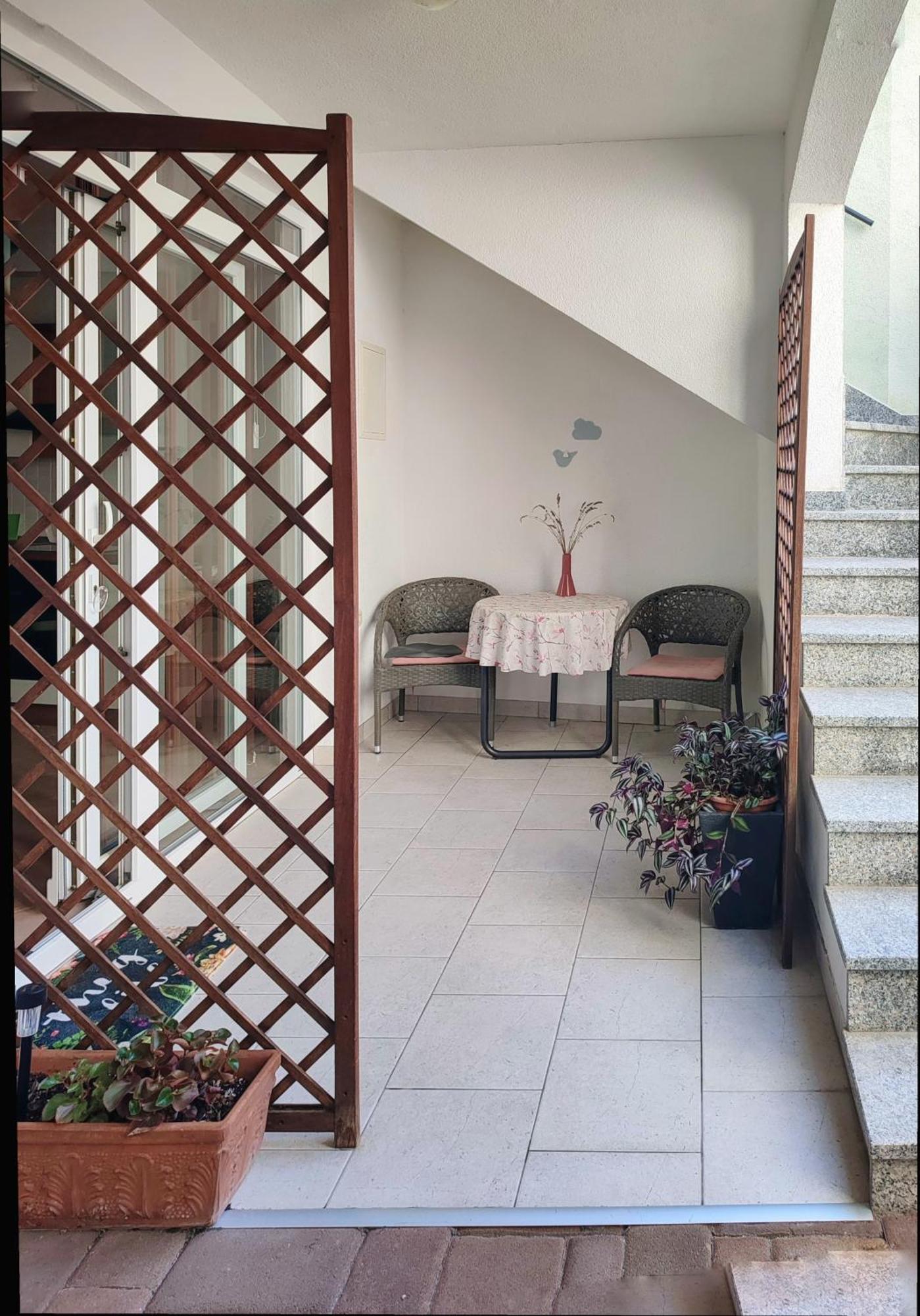 Apartments Divna Baška Voda Екстериор снимка
