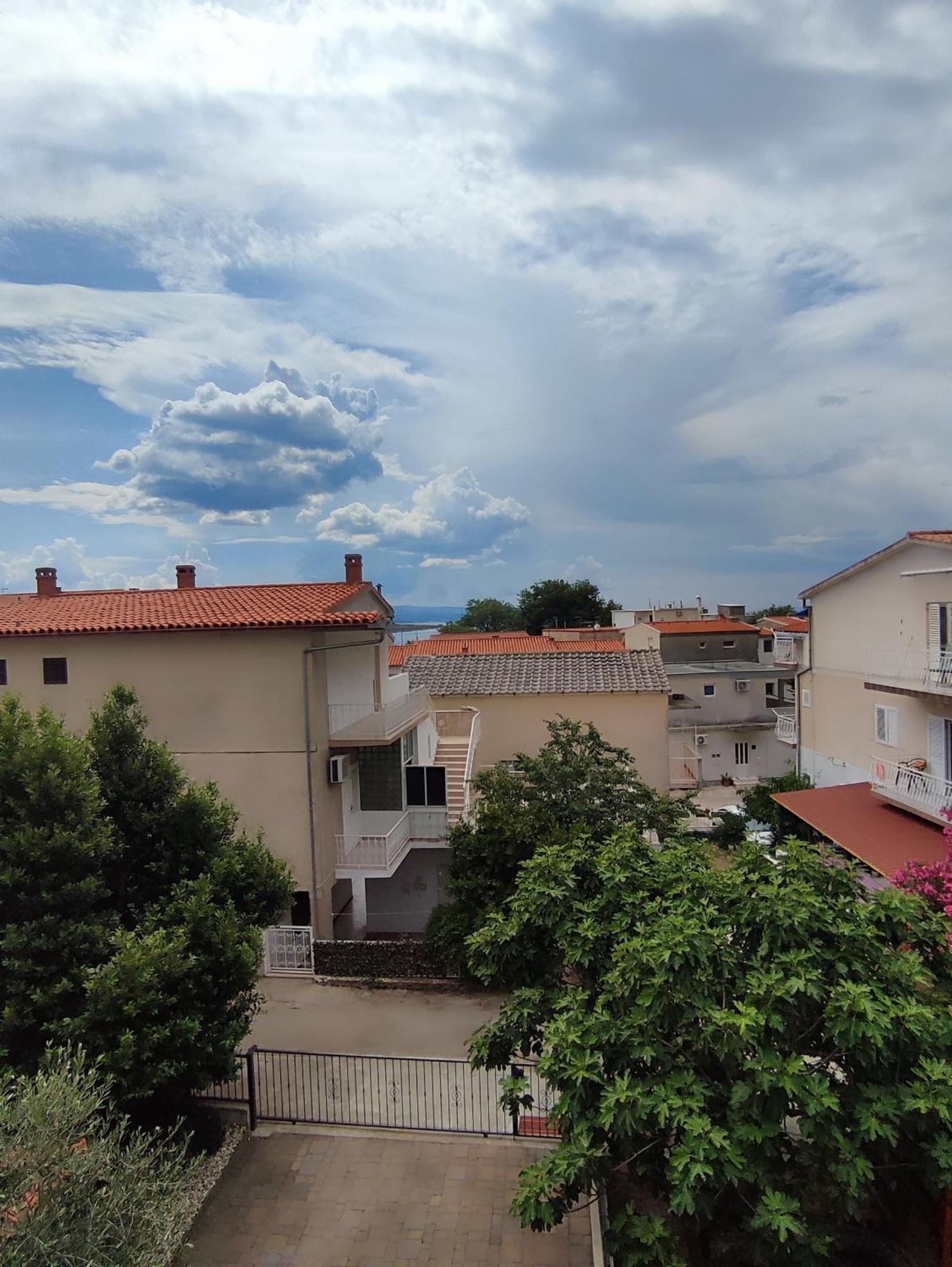 Apartments Divna Baška Voda Екстериор снимка